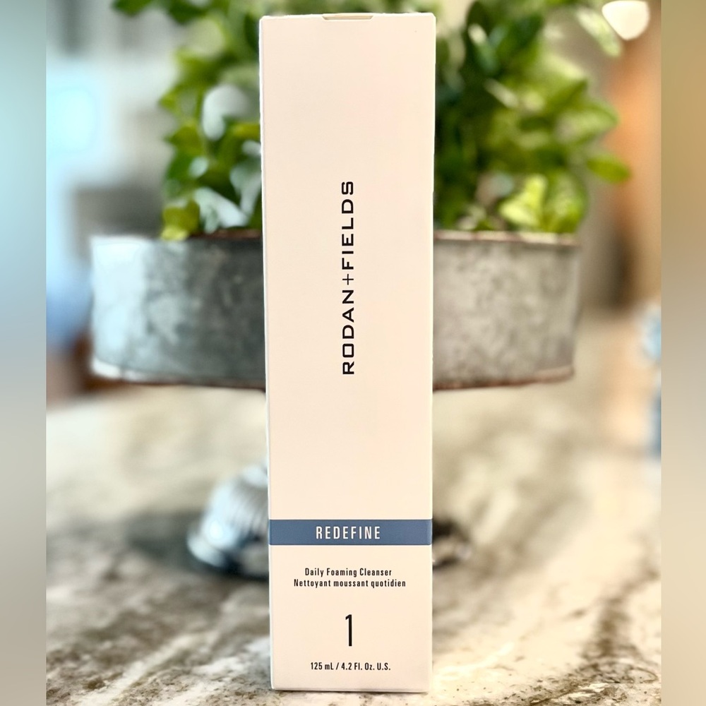 NEW IN BOX Rodan + Fields Redefine Daily Foaming Cleanser
